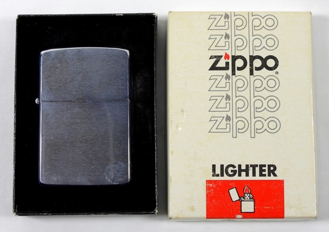 1982 UNFIRED SILVER TONE ZIPPO LIGHTER (1 of 5)