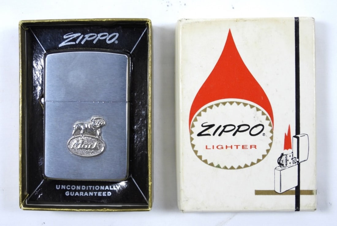 1962 ZIPPO- MACK- UNFIRED: 1962 ZIPPO- MACK- UNFIRED- IN GOOD CONDITION DOES SHOW SOME WEAR, PREOWNED.