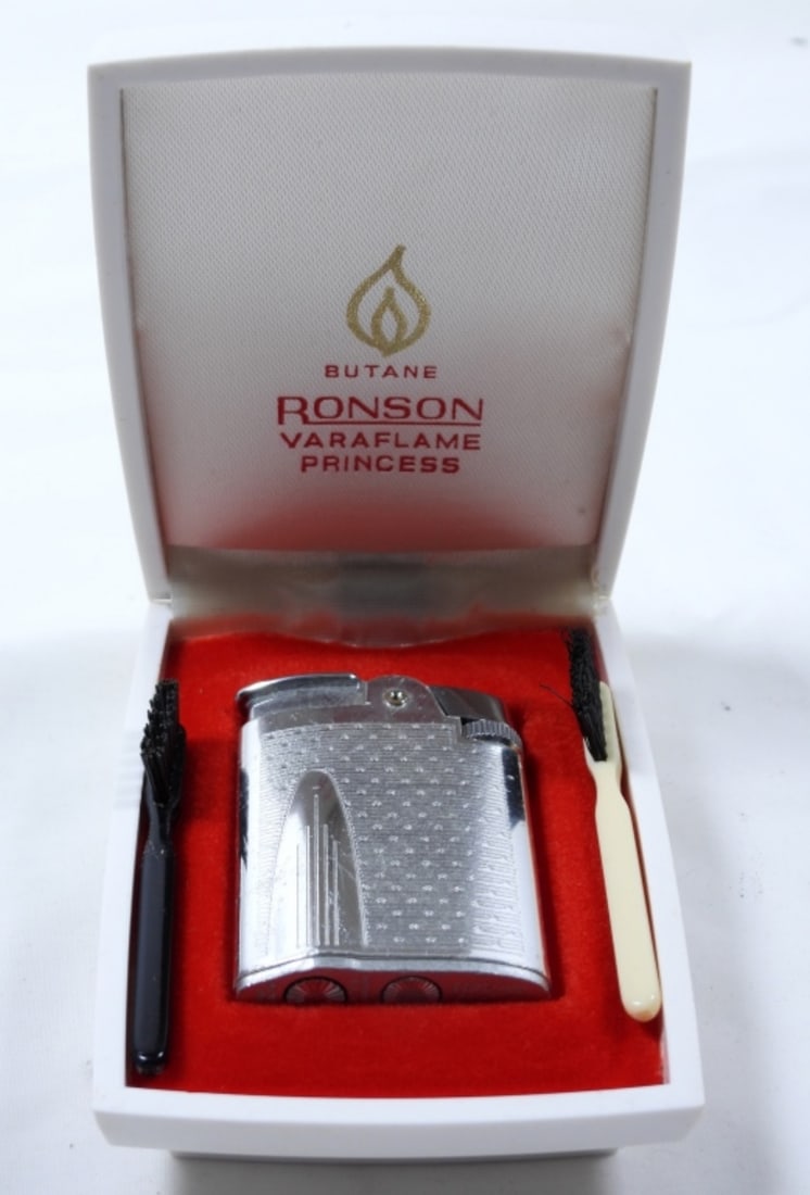 RONSON VARAFLAME PRINCESS LIGHTER (1 of 3)