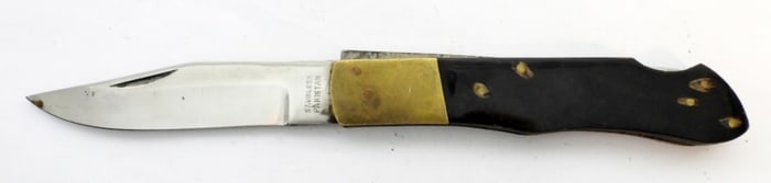 VINTAGE PARKASTAN  LOCK BACK KNIFFE