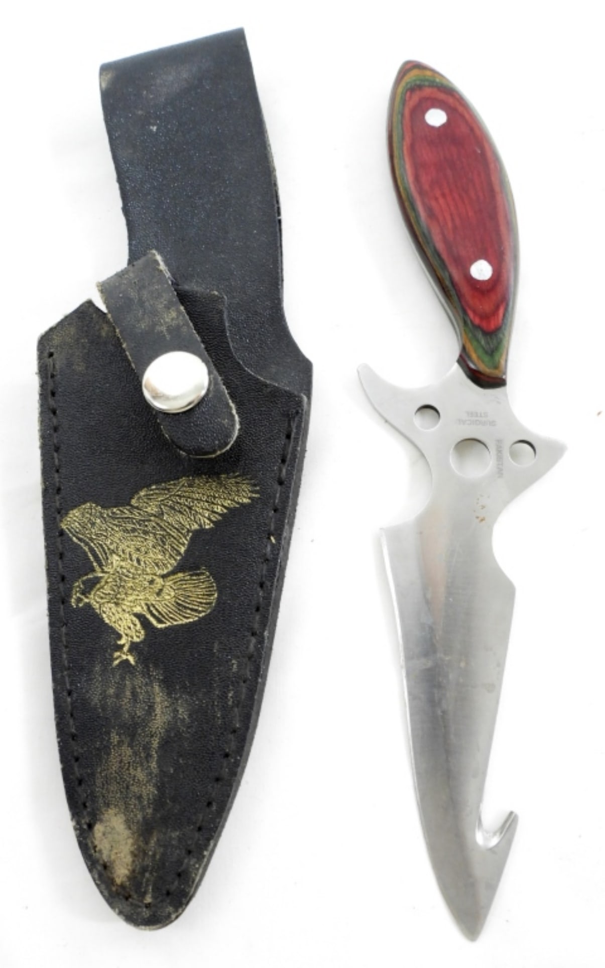 VINTAGE CHIPAWAY CUTLERY FIXED KNIFE: VINTAGE CIPAWAY CUTLERY FIXED KNIFE IN SHEATH, MADE IN PAKISTAN