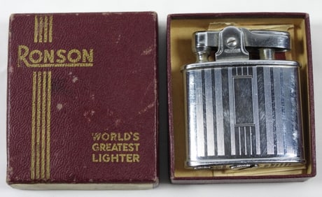 VINTAGE RONSON STANDARD LIGHTER