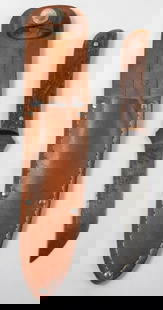 VINTAGE REMINGTON RH4 FIXED BLADE: VINTAGE REMINGTON RH4 FIXED BLADE KNIFE. BLADE HAS RUSTING, IN LEATHER SHEATH (NOT ORIGINAL TO KNIFE)