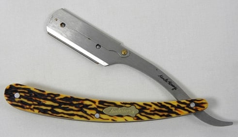 UNCLE HENRY STRAIGHT RAZOR