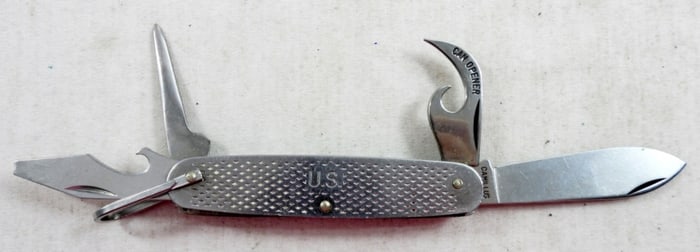 CAMILLUS 1976 U.S. MULTI-TOOL KNIFE
