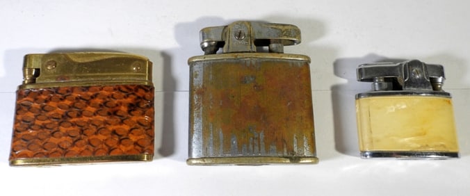 3 CT VINTAGE LIGHTERS