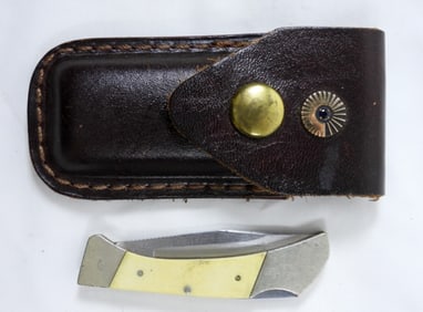 VTG KABAR POCKET KNIFE IN LEATHER SHEATH