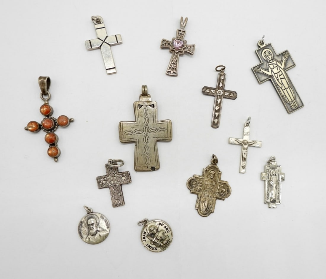 (12) RELIGIOUS STERLING PENDANTS (1 of 5)