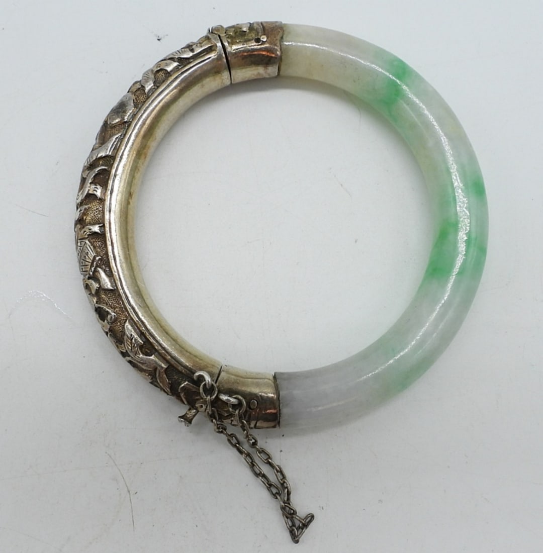 JADEITE 925 HINGED BRACELET (1 of 3)