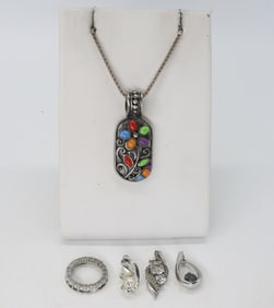 5 STERLING PENDANTS & 1 CHAIN