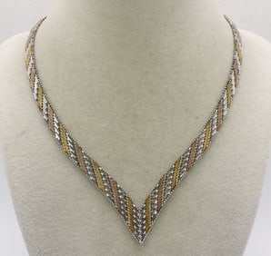TRI TONE VTG V SHAPE NECKLACE