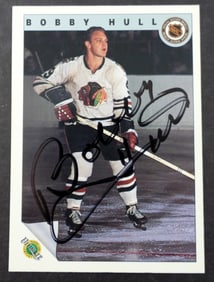 BOBBY HULL AUTOGRAPH HOCKEY CARD