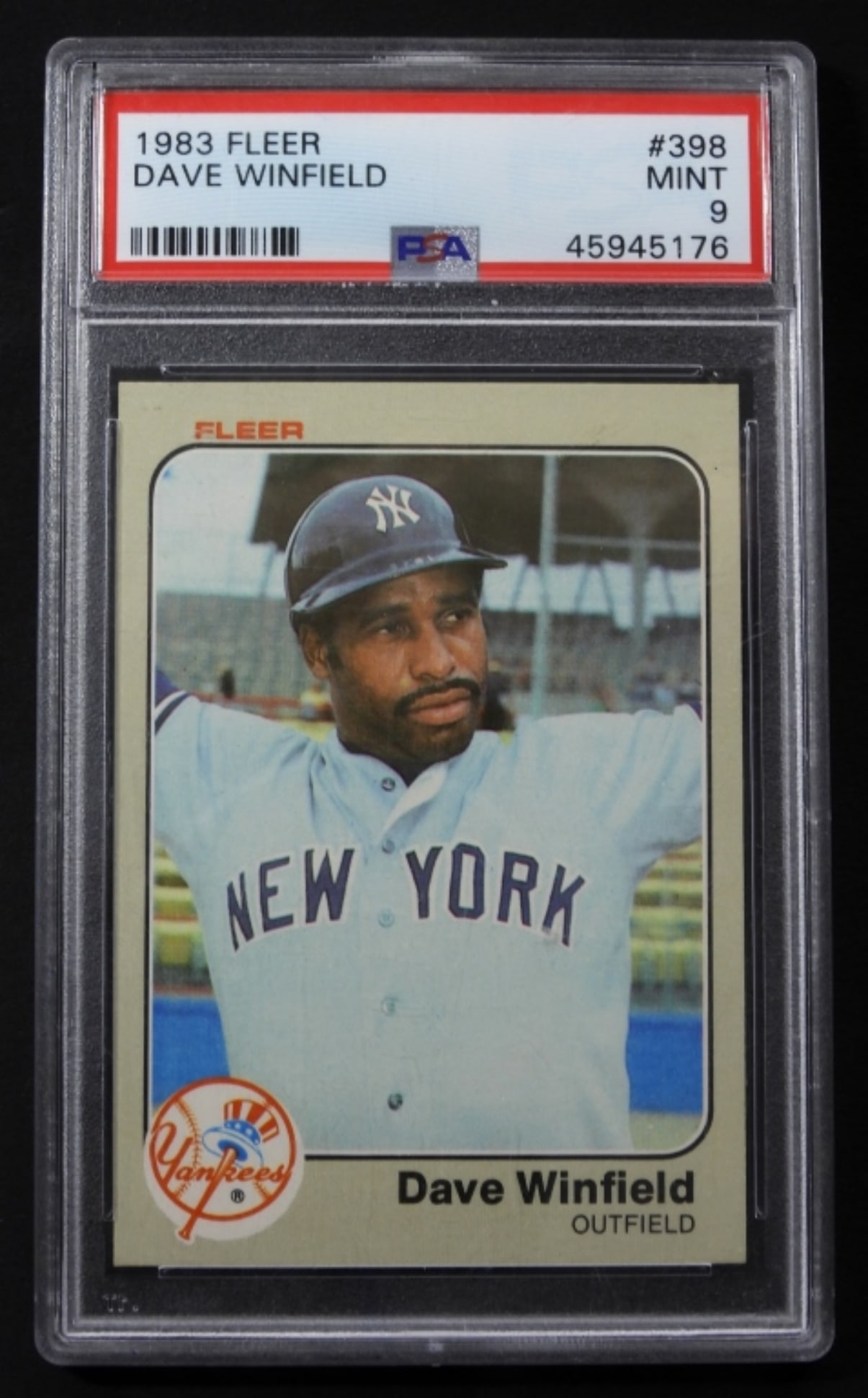 1983 FLEER- #398- DAVE WINFIELD (1 of 2)