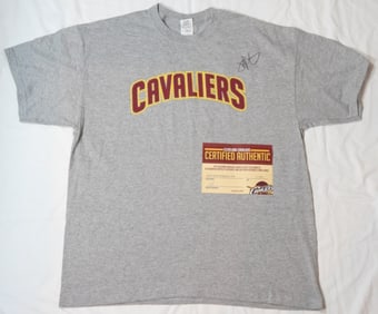 JAMARIO MOON SIGNED CLEVELAND T-SHIRT