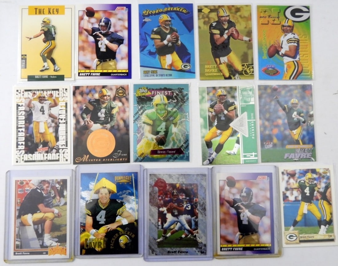 (15) BRETT FAVRE PREMIUM CARD LOT: FIFTEEN BRETT FAVRE PREMIUM FOOTBALL CARDS. GREAT VARIETY!