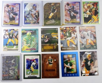 (15) BRETT FAVRE PREMIUM CARD LOT