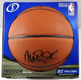 MAGIC JOHNSON AUTO BASKETBALL STEINER COA