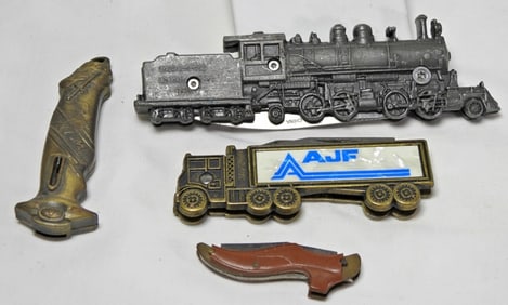 NOVELTY KNIFE LOT - TRAIN, SEMI-TRUCK,