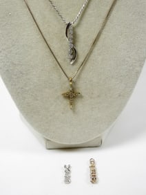 (4) SPARKLE PENDANTS & (2) 18" CHAINS 925
