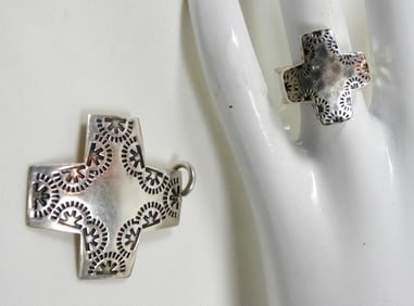 925 CROSS PENDANT AND RING