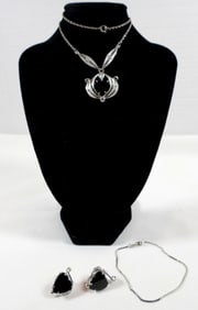 925 BLACK EARING AND NECKLACE SET