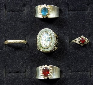 (925) (5) VARIETY RINGS SIZES 2.5-10