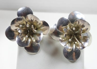 (925) (1) SET OF FLOWER CLIP IN EARINGS