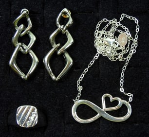 STERLING JEWELRY LOT - NECKLACE, RING
