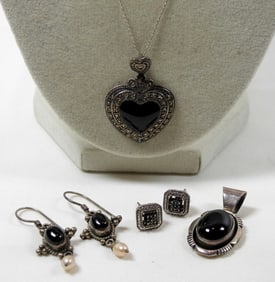 BLACK ONYX / STERLING JEWELRY LOT