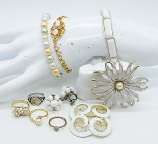 KRAMER BROOCH, RINGS, BRACELETS & MORE