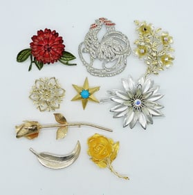 9 VTG BROOCHES - ROOSTER, FLOWERS