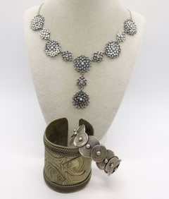 CHUNKY BRACELETS & A NECKLACE