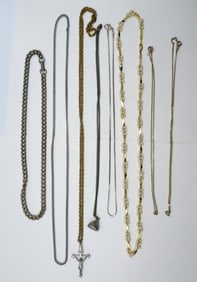 (8) NECKLACES, CHAINS, PENDANTS