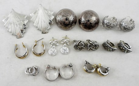 LADIES FASHION EARRINGS SILVER TONE LOT