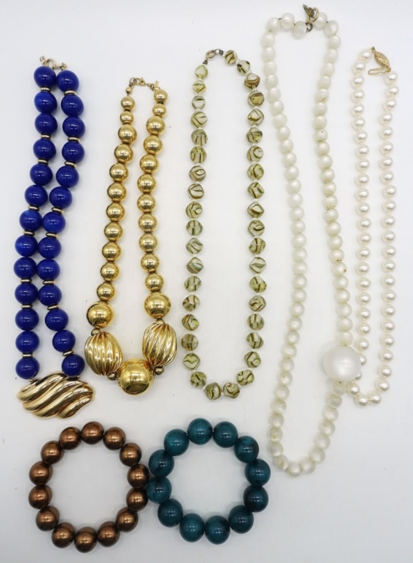 VTG CHUNKY BEAD NECKLACES BRACELETS (1 of 1)