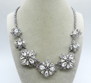 GORGEOUS RHINESTONE NECKLACE