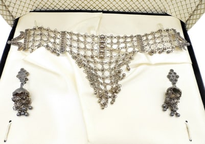 VINTAGE CHAIN LINK SILVER TONE SET