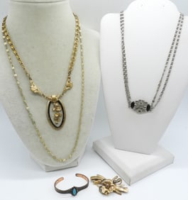 VINTAGE & ANTIQUE JEWELRY ITEMS (5)