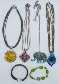 (6) CUTE FASHION NECKLACES & BRACELETS
