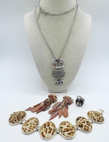 (4) FUN BROWN TONED JEWELRY PIECES