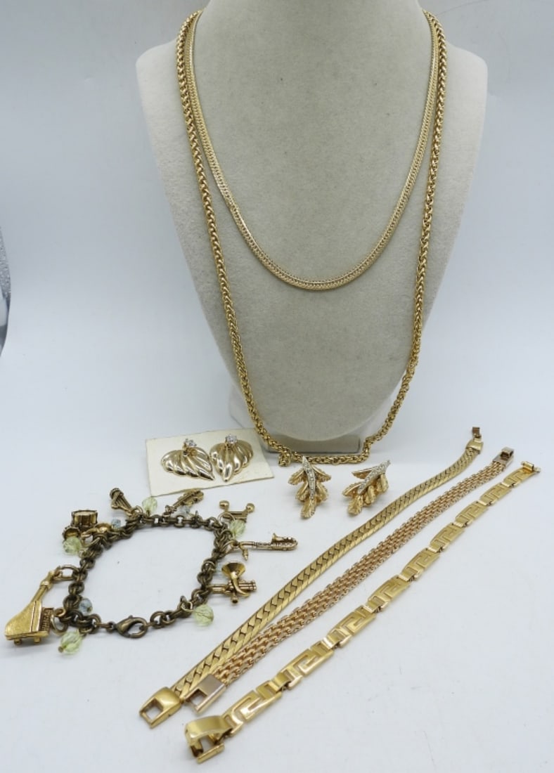 VINTAGE GOLD TONE CHAINS, EARRINGS + (1 of 1)