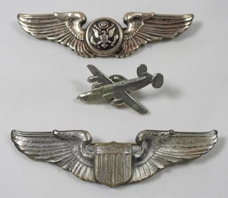 (2) PILOTS MILITARY WING PINS & PLANE