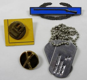 DOG TAGS AND 3 VARIETY WAR PINS