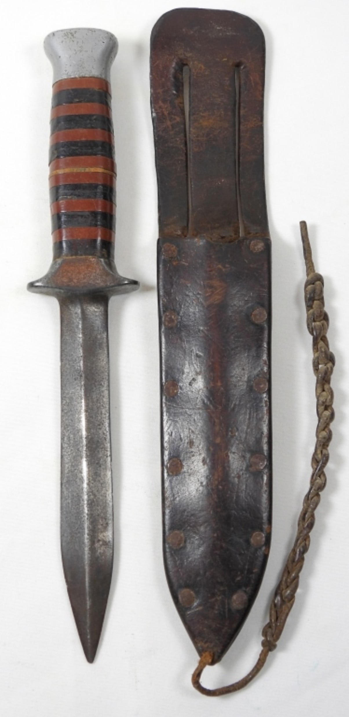 EARLY VINTAGE HUNTING KNIFE (1 of 1)