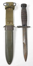 VINTAGE WAR KNIFE WITH SHEATH