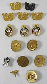 15 VARIETY US WAR PINS