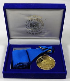 US VETERANS HONOR MEDAL