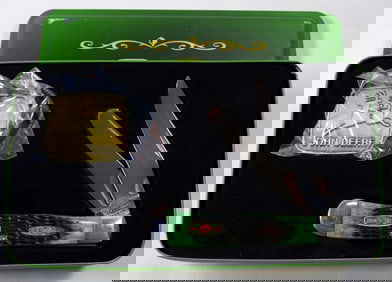 JOHN DEER COLLECTABLE KNIFE SET