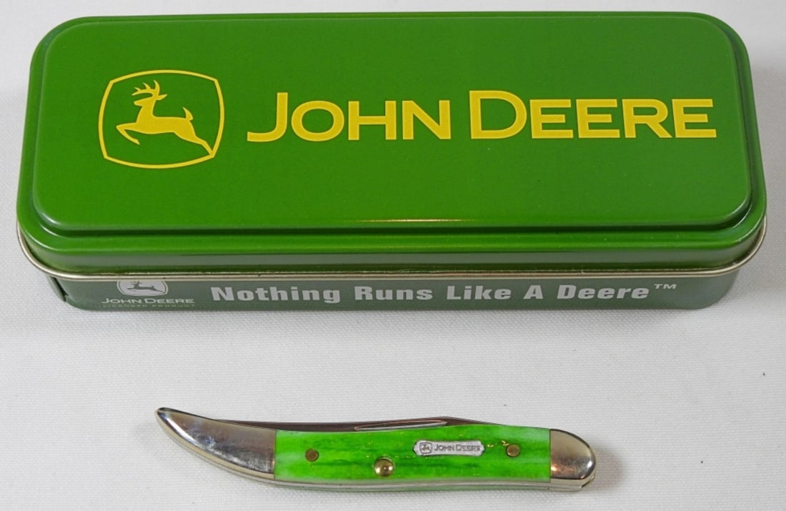 JOHN DEER CASE XX KNIFE (1 of 2)