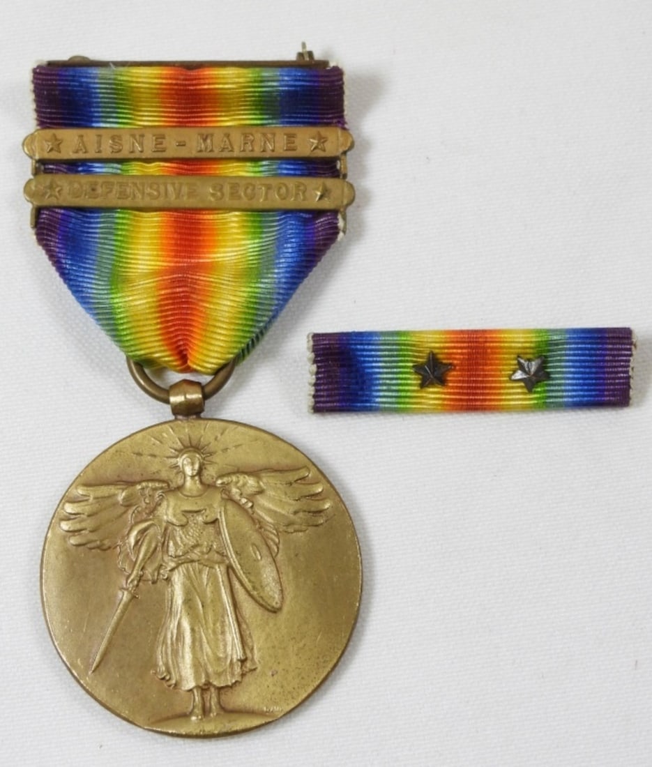WWI VICTORY MEDAL - U.S. ARMED FORCES (1 of 2)